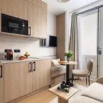 Elegant - 1br- 4p- Trocadero Apartment *